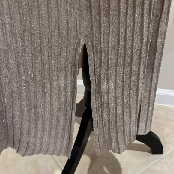 Falconeri Made in Italy Knit Pleated Midi Skirt Pale Gray Silver XS -Small - Picture 6 of 13